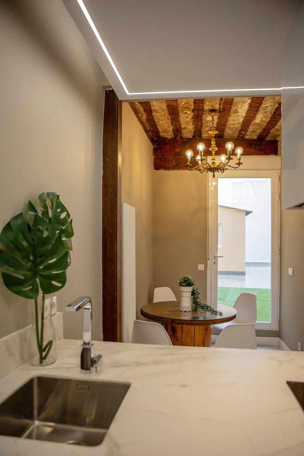 Апартаменты Cozy 2Bed2Bath&Patio W Bedbath In Mdrd'S Center Мадрид Экстерьер фото