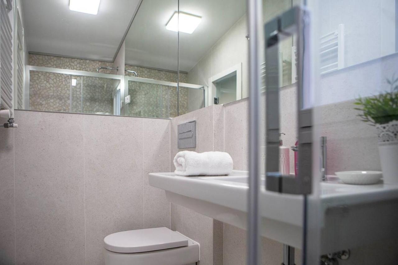 Апартаменты Cozy 2Bed2Bath&Patio W Bedbath In Mdrd'S Center Мадрид Экстерьер фото